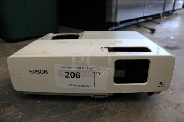 Epson Model EMP-822H LCD Projector. 100-240 Volts, 1 Phase. 13x9.5x4