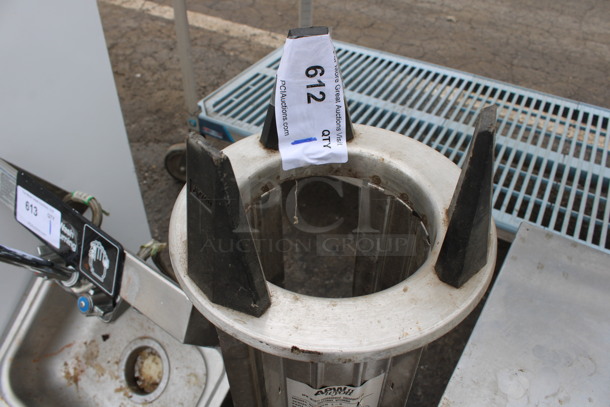 APW Wyott Model L-5 Stainless Steel Plate Return. 8.5x8.5x32 - Image 2 of 3