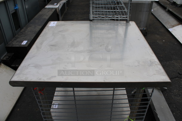Stainless Steel Table w/ Metal Under Shelf. 30x30x35.5 - Image 3 of 3