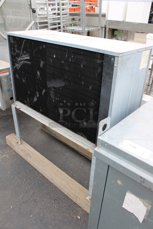 Metal Commercial Remote Condenser. 36x16x37 - Image 3 of 5