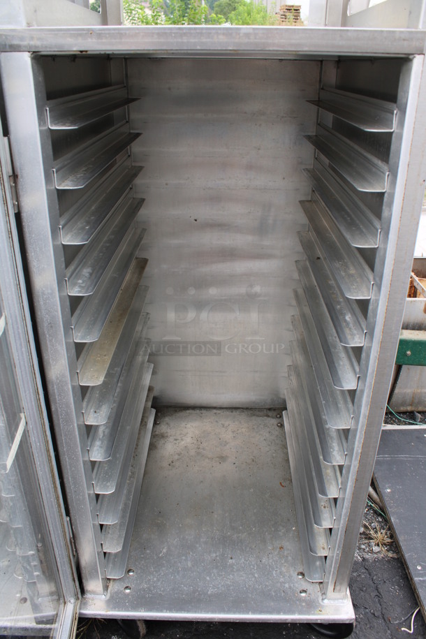 Lockwood Metal Commercial Enclosed Pan Rack on Commercial Casters. 25x30x71 - Image 5 of 5