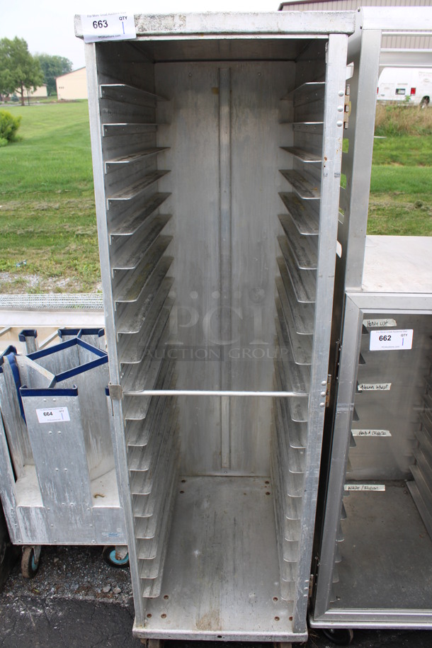 Lockwood Metal Commercial Pan Rack on Commercial Casters. 21x31x69.5 - Image 1 of 4