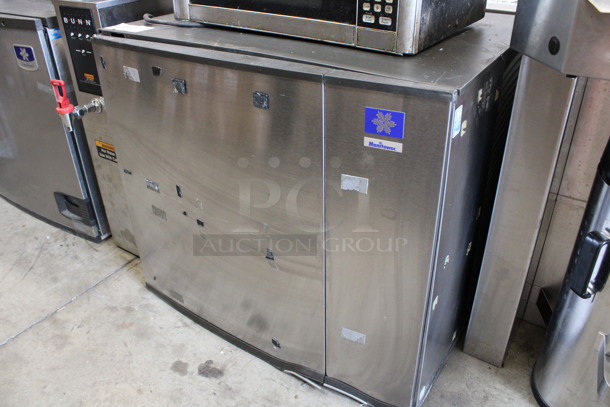 Manitowoc Model SY0894N Stainless Steel Commercial Ice Machine Head. Does Not Come w/ Remote Condenser. 208-230 Volts, 1 Phase. 30x25x27 - Image 2 of 5