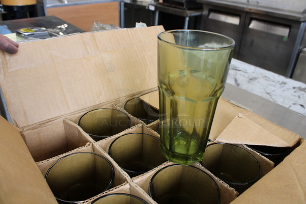 12 BRAND NEW IN BOX! Libbey 5256B2 Gibraltar 16 oz Olive Cooler Glasses. 3.5x3.5x6.25. 12 Times Your Bid! - Image 2 of 3