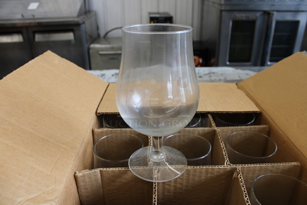 11 BRAND NEW IN BOX! Libbey 8452 Grande 17.75 oz Cerveza Grande Glasses. 3.5x3.5x6.5. 11 Times Your Bid!