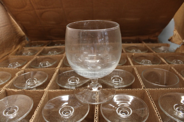 35 BRAND NEW IN BOX! Libbey 8447 Citation 10 oz Footed Rocks Glasses. 3x3x4. 33 Times Your Bid!