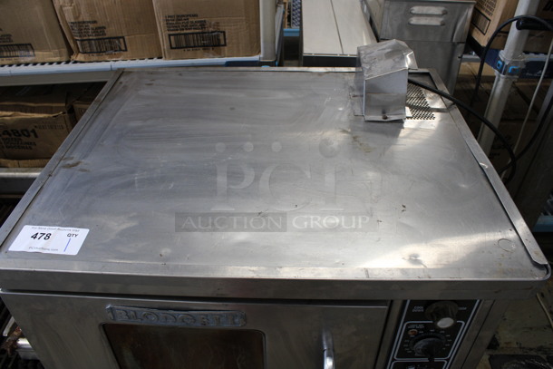 Blodgett Stainless Steel Commercial Gas Powered Half Size Convection Oven w/ View Through Door, Metal Oven Racks and Thermostatic Controls. 30x26x35 - Image 6 of 7