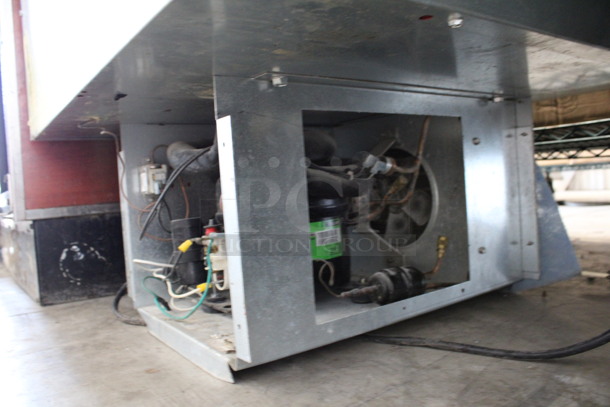 Stainless Steel Commercial Cold Pan Drop In. 30x28x26.5. Tested and Powers On But Does Not Get Cold - Image 5 of 5
