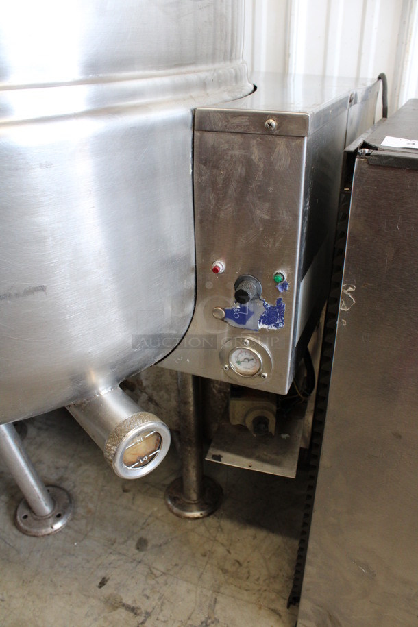 SWEET! Cleveland Model KGL60 Stainless Steel Commercial Floor Style Natural Gas Powered 60 Gallon Tilting Kettle. 42x42x54 - Image 3 of 7