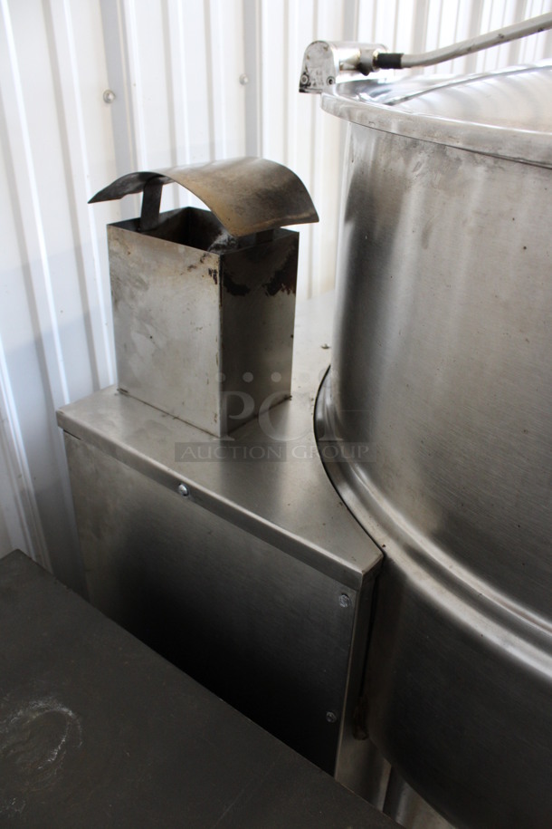 SWEET! Cleveland Model KGL60 Stainless Steel Commercial Floor Style Natural Gas Powered 60 Gallon Tilting Kettle. 42x42x54 - Image 7 of 7