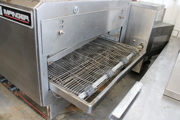 Lincoln Impinger Stainless Steel Commercial Countertop Electric Powered Conveyor Pizza Oven. 208 Volts, 1 Phase. 32x32x16 - Image 3 of 7