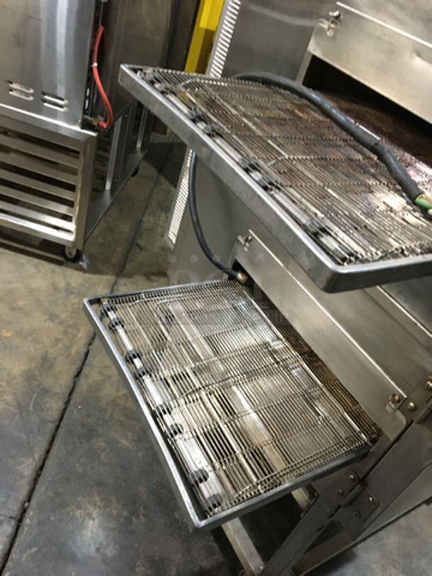 BEAUTIFUL! Lincoln Impinger Commercial Electric Powered Double Deck Conveyor Pizza Oven! All Stainless Steel! Model 11300000A Serial 2024836! 208V 1Phase! On Casters! 2 X Your Bid! Makes One Unit! Working When Removed!  - Image 8 of 10