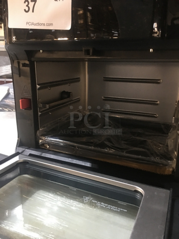 Insignia Countertop Air Fryer! With View Through Door! All Stainless Steel! Model NSAFO6DSS1! 120V! - Image 5 of 8
