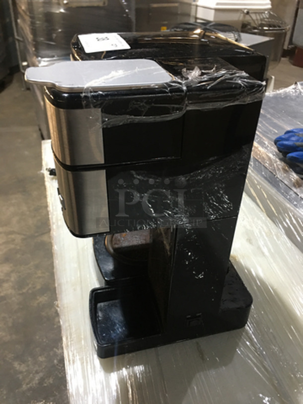 Cuisinart Countertop Coffee Machine/Single Serve Brewer! Model SS15! 120V! - Image 3 of 10