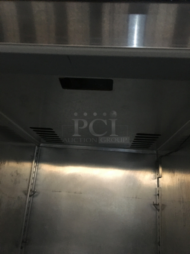 Victory Commercial Single Door Reach In Refrigerator! With Poly Coated Racks! All Stainless Steel! - Image 6 of 8