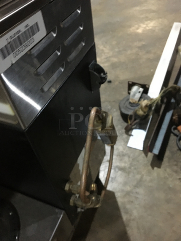 Bunn Commercial Countertop Coffee Brewing Machine! With 4 Coffee Pot Warming Stations! All Stainless Steel! Model CWT35 Serial CWTF328285! 120/240V 1Phase!   - Image 8 of 8