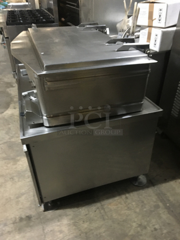 FAB! Market Forge Commercial Electric Powered Manual Tilt Skillet! All Stainless Steel! Model 1800! 480V 3Phase! On Legs! - Image 2 of 8