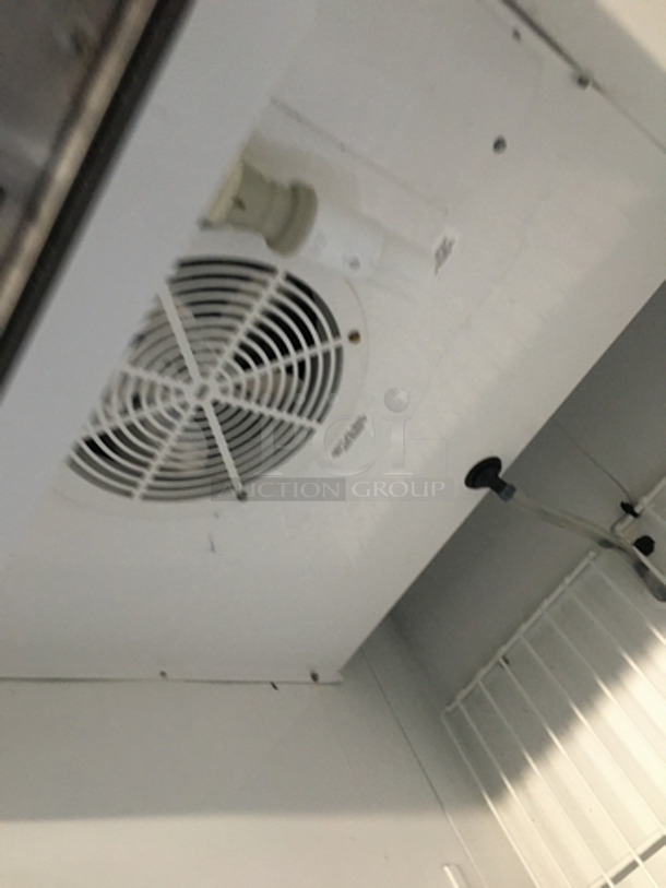 True Commercial Single Door Reach In Freezer! All Stainless Steel! Model T23F Serial 7824679! 115V 1Phase! On Casters! - Image 6 of 9