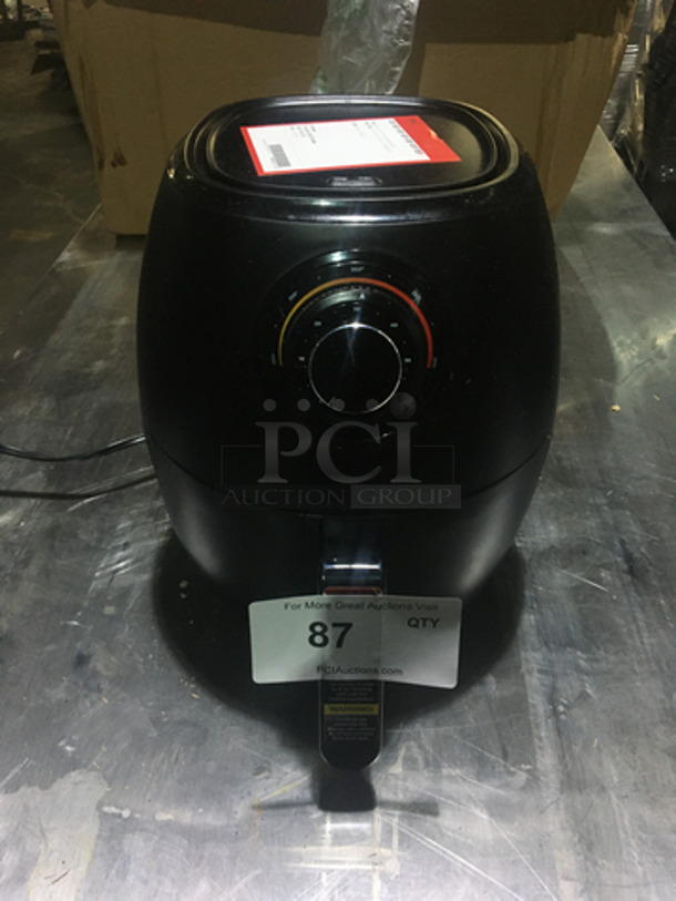 Chefman Countertop Air Fryer! Model RJ38V3DC35! 120V! - Image 1 of 7
