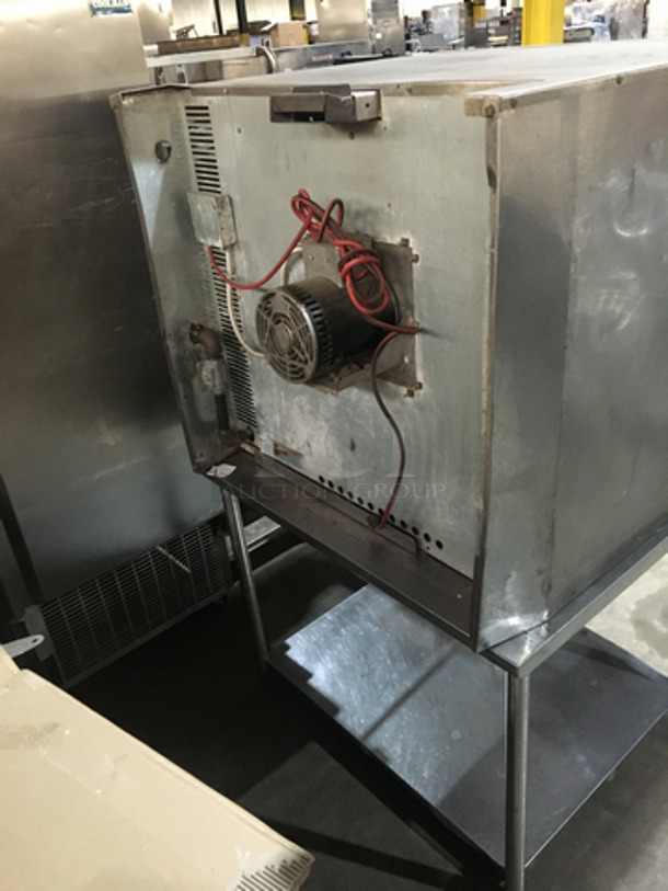 Imperial Commercial Single Deck Natural Gas Powered Convection Oven! With 1 View Through Door & 1 Solid Door! With Underneath Storage Space! All Stainless Steel! On Legs! - Image 3 of 7