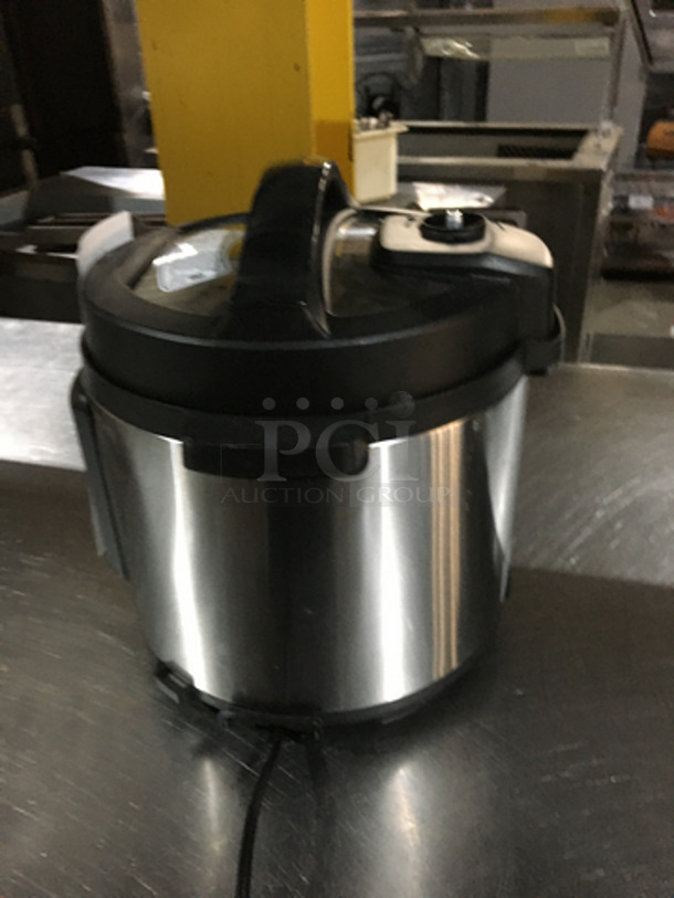Insignia Countertop 6 Quart Multi Use Pressure Cooker! All Stainless Steel! Model NSMC60SS9! 120V! - Image 2 of 7
