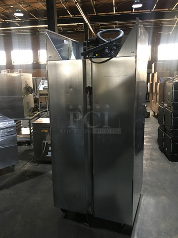 Continental Commercial Single Door Reach In Cooler Merchandiser! With Poly Coated Racks! All Stainless Steel! Model 1RXGD Serial 15828097! 115V 1Phase! - Image 4 of 9
