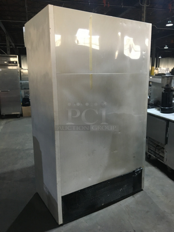 True Refrigerated Open Grab-N-Go Case Merchandiser! Model TAC48 Serial 5163824! 208/230V 1Phase! - Image 4 of 8