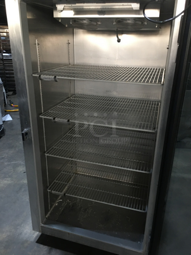 Continental Commercial Single Door Reach In Cooler Merchandiser! With Poly Coated Racks! All Stainless Steel! Model 1RXGD Serial 15828097! 115V 1Phase! - Image 5 of 9