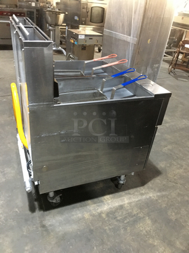 Pitco Frialator Commercial Natural Gas Powered Dual Bay Deep Fat Fryer! With Oil Filter System! With 4 Metal Frying Baskets! With Backsplash! All Stainless Steel! Model SSH55 Serial G10DD013458! On Commercial Casters! - Image 4 of 11