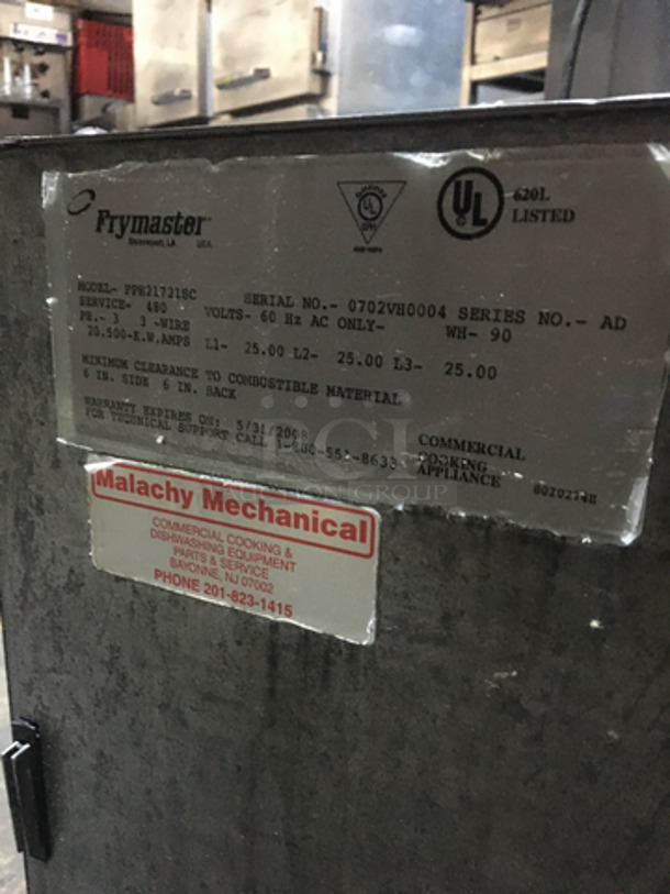 Frymaster Commercial Electric Powered Dual Bay Deep Fat Fryer! With Backsplash! All Stainless Steel! Model FPH21721SC Serial 0702VH0004! 480V 3Phase! On Casters! - Image 9 of 10