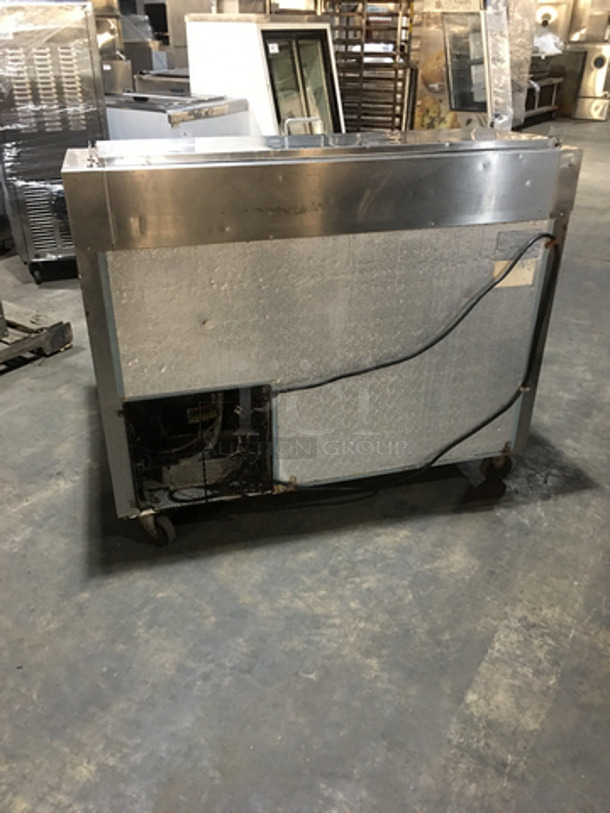 Nice! Entrée Commercial Refrigerated Pizza Prep Table! With Single Door Underneath Storage Space! With Commercial Cutting Board! All Stainless Steel! Model P47 Serial 1111CONH03010! 115V 1Phase! On Commercial Casters! - Image 3 of 11
