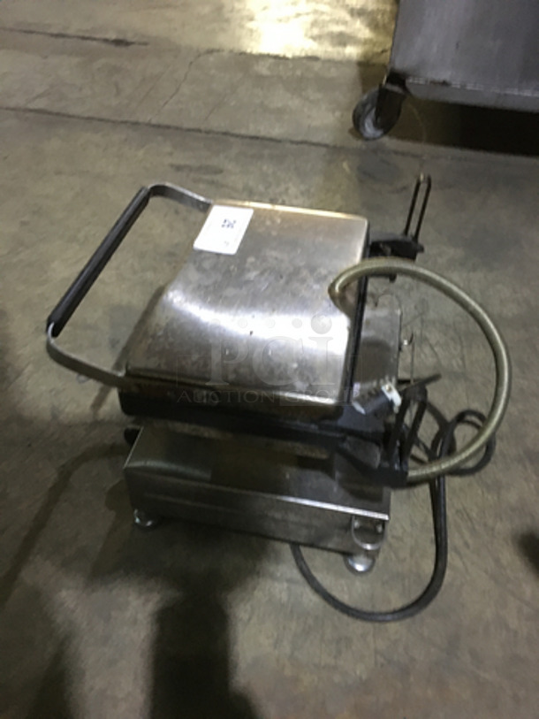 Silesia Commercial Heavy Duty Panini Press Grill! All Stainless Steel! Velox Series! Model CG1 Serial V45960! 125V! - Image 3 of 7