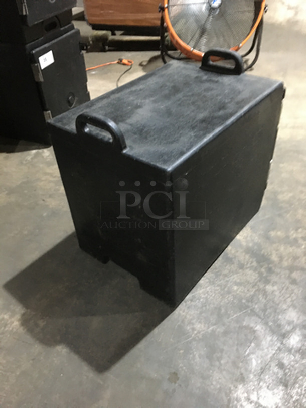 Cambro Fully Insulated Portable Hot Box/Pan Carrier! - Image 3 of 5