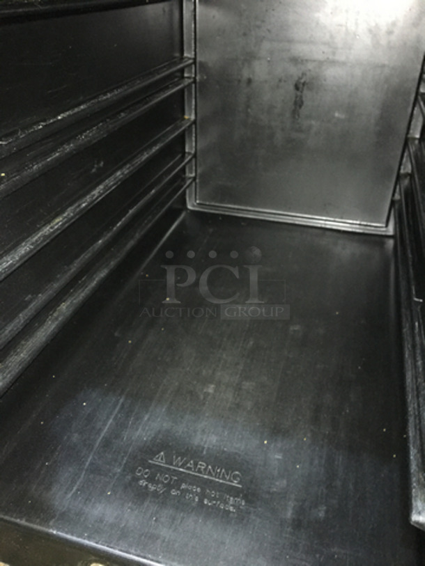 Cambro Fully Insulated Portable Hot Box/Pan Carrier! - Image 4 of 5