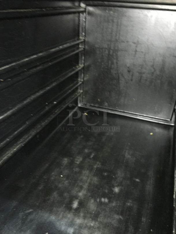 Cambro Fully Insulated Portable Hot Box/Pan Carrier! - Image 6 of 6