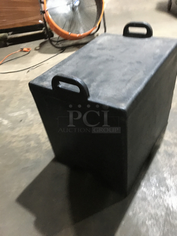 Cambro Fully Insulated Portable Hot Box/Pan Carrier! - Image 4 of 6