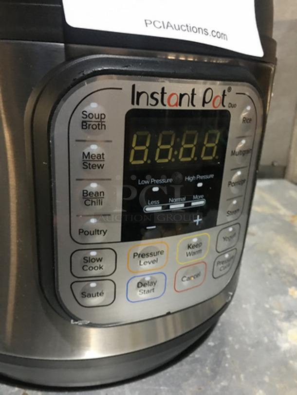 Instant Pot Countertop Electric Pressure Cooker! All Stainless Steel! Model DUO60V4! 120V! - Image 6 of 7