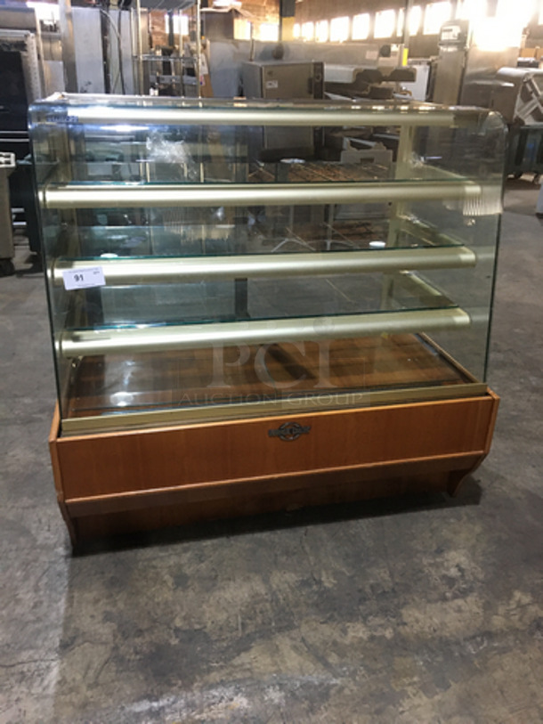 Universal Coolers Commercial Bakery Display Case! With Curved Glass! With Sliding Rear Access Doors! Model MARTA1.3W Serial 101910! 115V!