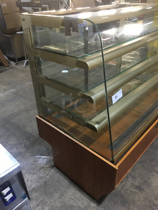 Universal Coolers Commercial Bakery Display Case! With Curved Glass! With Sliding Rear Access Doors! Model MARTA1.3W Serial 101910! 115V! - Image 2 of 9