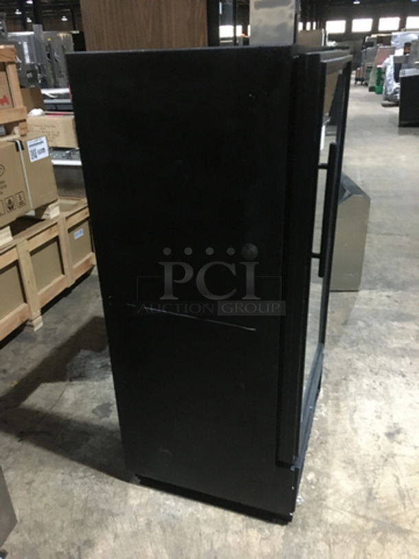 True Commercial Single Door Reach In Refrigerator Merchandiser! With Poly Coated Racks! Model GDM10 Serial 13114117! 115V 1Phase! - Image 2 of 7