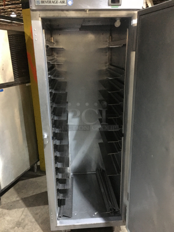 Beverage Air Commercial Single Door Reach In Cooler! All Stainless Steel! Model HR11S Serial 10105113! 115V 1Phase! On Legs! - Image 5 of 9