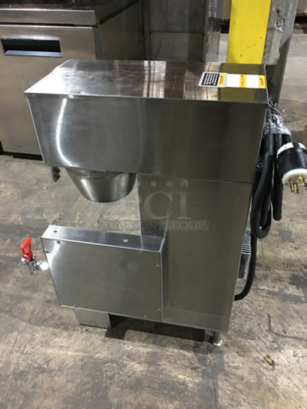 Bunn Commercial Countertop Coffee Brewing Machine! With Hot Water Dispenser! All Stainless Steel! Model ISINGLESHDBC Serial SNG0037180! 120/208V 1Phase! - Image 2 of 8