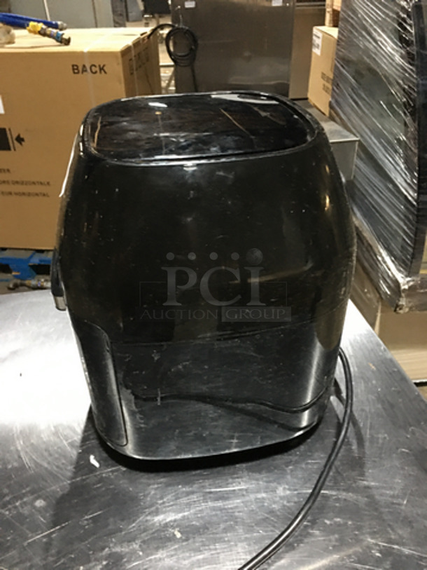 Tristar Countertop Air Fryer/Rotisserie! With View Through Door! Model CM001! 120V! - Image 2 of 7