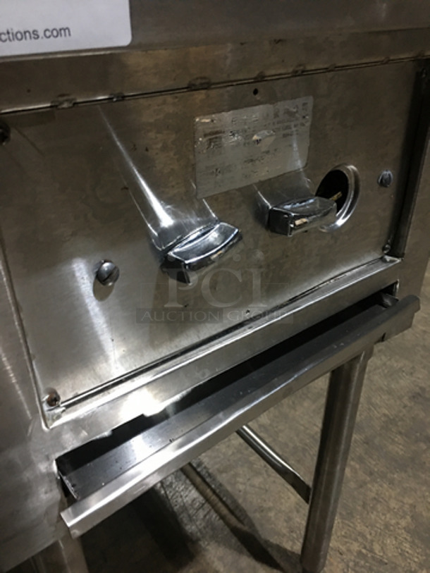 All Stainless Steel Natural Gas Powered Floor Style Single Burner Wok Range! With Backsplash! On Legs! - Image 6 of 8