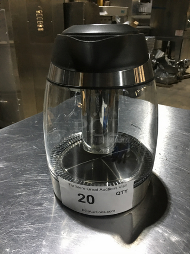 Chefman 1.8L Color Changing Electric Glass Kettle! Model RJ1117CTI! 120V! - Image 1 of 5