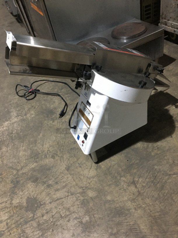 Oliver Commercial Countertop Bagel/Bun Slicer! All Stainless Steel! Model 702N Serial 155379! 115V 1Phase! - Image 3 of 8