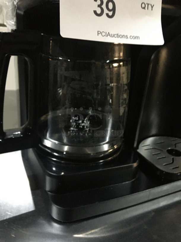 Hamilton Beach Countertop Coffee Brewing Machine! Flex Brew Series! Brews Regular Coffee Grounds & Coffee Cups! - Image 6 of 7