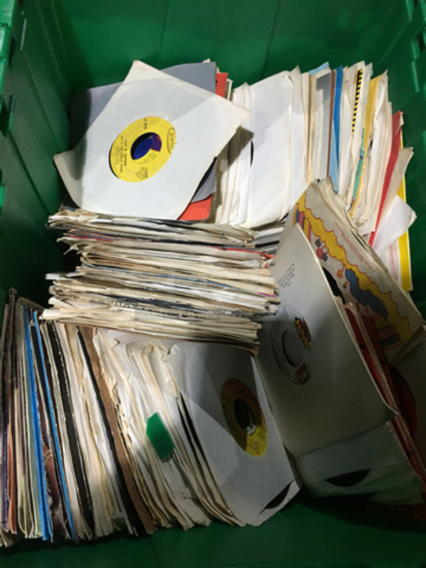 Plastic Retro Country/Rock Assorted Records! 2 X Your Bid! - Image 3 of 4