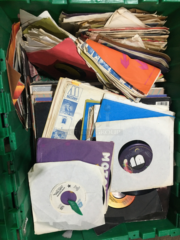 Plastic Retro Country/Rock Assorted Records! 2 X Your Bid! - Image 4 of 4