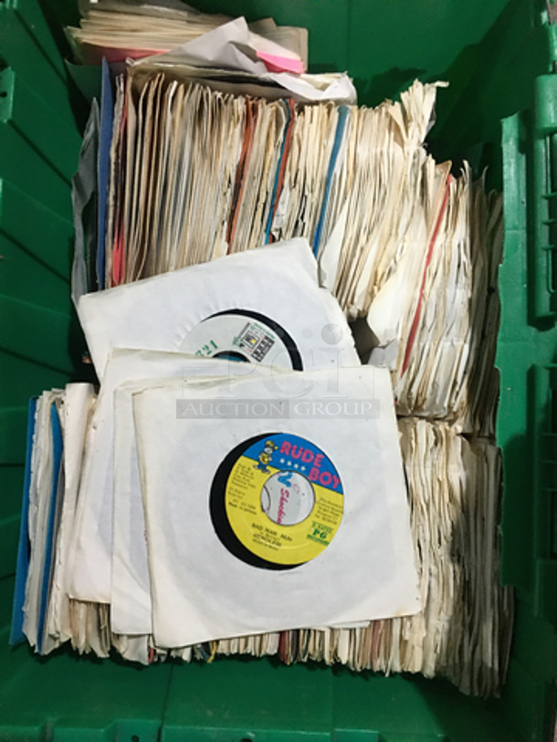 Plastic Retro Country/Rock Assorted Records! 2 X Your Bid! - Image 2 of 3
